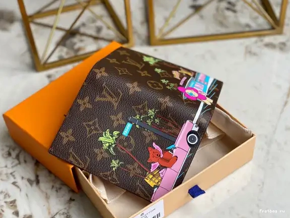 First bag ru PASSPORT COVER LOUIS VUITTON 0615